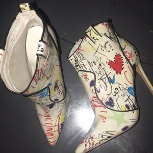 🔥 Work of Art Booties Sz 8 - 4.5” heel NEW